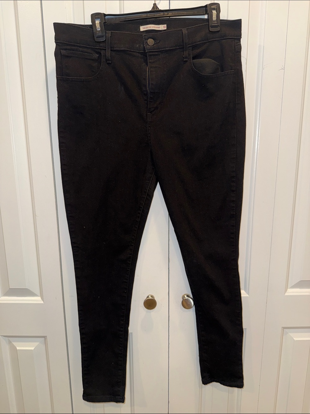 Levi's Women's Black Skinny Jeans - Classic Fit